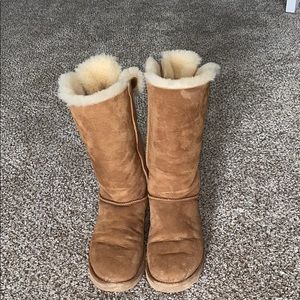 Woman’s Size 8 Bailey Bow Ugg Boots